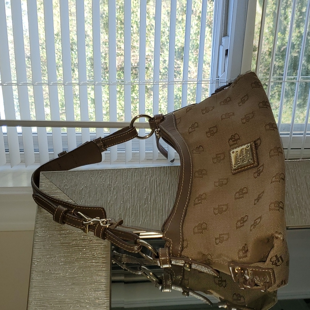 Dooney & Bourke Purse & Wristlet Combo - Picture 12 of 17